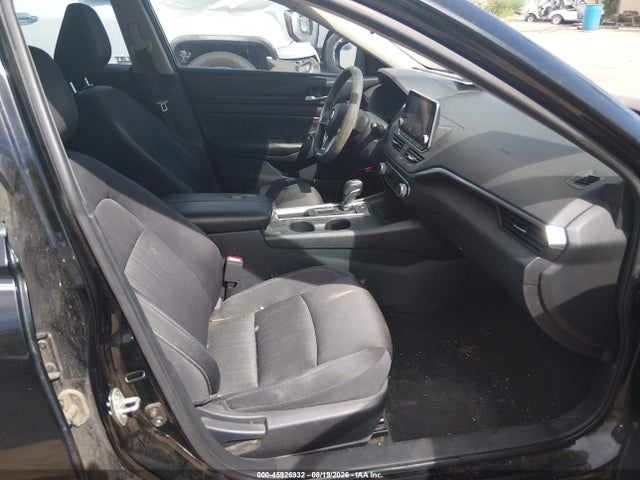 45926932 :رقم المزاد ، 1N4BL4BV4LC132381 vin ، 2020 Nissan Altima S Fwd مزاد بيع