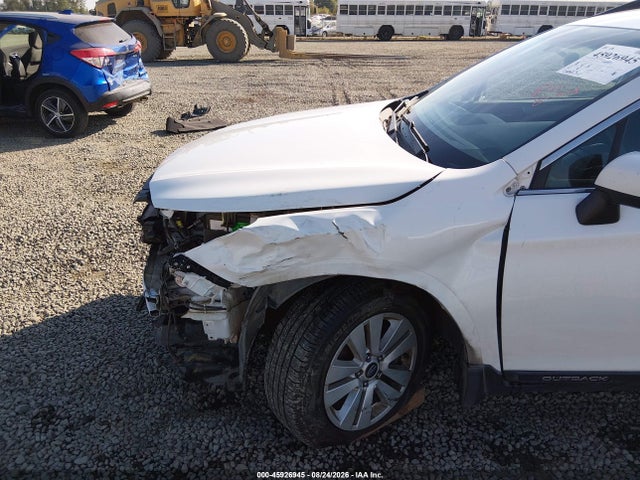 2017 Subaru Outback 2.5i Premium მანქანა იყიდება აუქციონზე, vin: 4S4BSACC5H3432751, აუქციონის ნომერი: 45926945