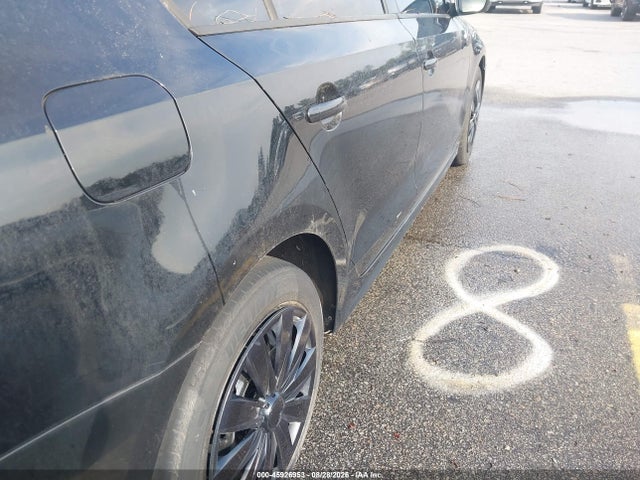 2011 Volkswagen Jetta 2.5l Se მანქანა იყიდება აუქციონზე, vin: 3VWDZ7AJ0BM346568, აუქციონის ნომერი: 45926953