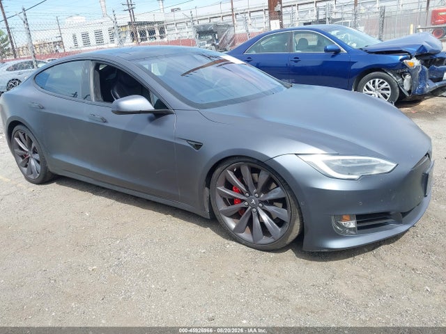 Tesla Model S 90d/p100d/p85d/p90d 2016 5YJSA1E45GF177579 main image