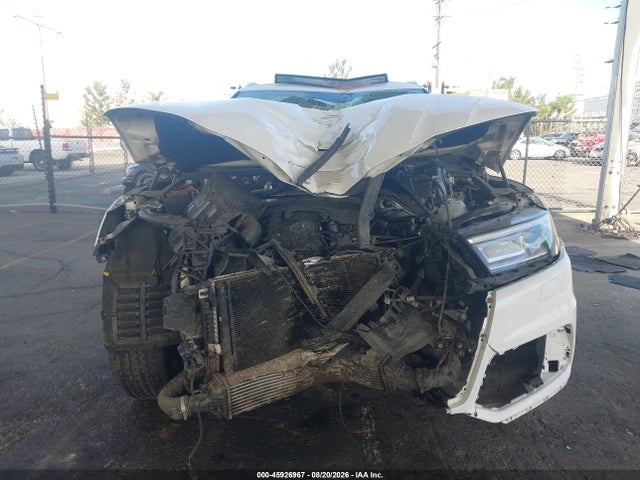 Продаж на аукціоні авто 2018 Audi Q5 2.0t Premium/2.0t Tech Premium, vin: WA1ANAFY6J2014784, номер лоту: 45926967