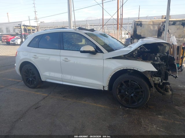 Продаж на аукціоні авто 2018 Audi Q5 2.0t Premium/2.0t Tech Premium, vin: WA1ANAFY6J2014784, номер лоту: 45926967