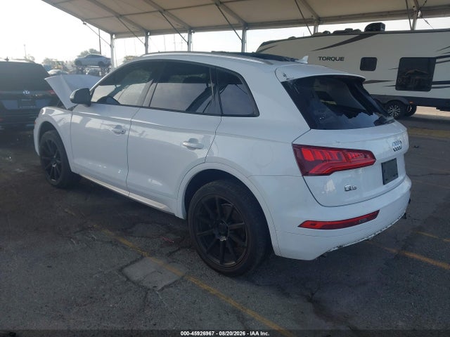 Продаж на аукціоні авто 2018 Audi Q5 2.0t Premium/2.0t Tech Premium, vin: WA1ANAFY6J2014784, номер лоту: 45926967