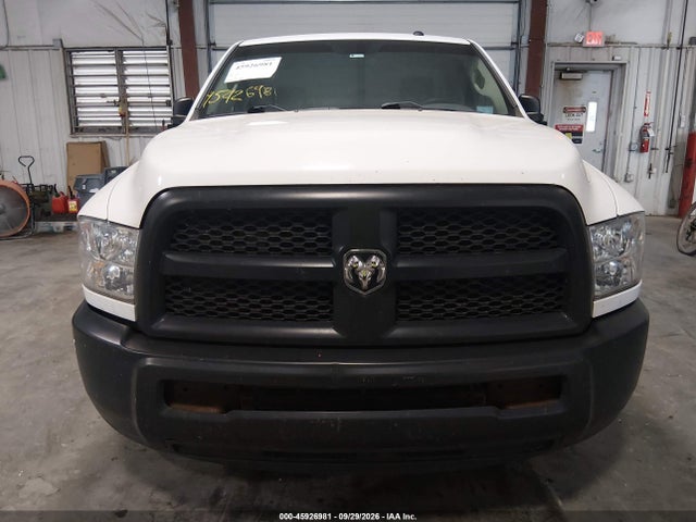 45926981 :رقم المزاد ، 3C6MR4AJ9HG635948 vin ، 2017 Ram 2500 Tradesman  4x2 8' Box مزاد بيع