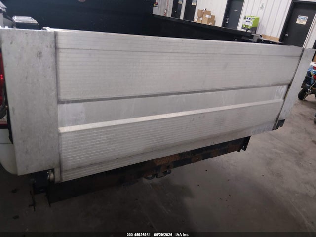 45926981 :رقم المزاد ، 3C6MR4AJ9HG635948 vin ، 2017 Ram 2500 Tradesman  4x2 8' Box مزاد بيع