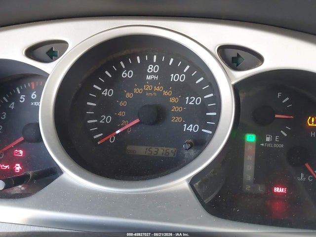 Aukcja sprzedaży 2004 Toyota Highlander Limited V6, vin: JTEDP21A840023818, numer aukcji: 45927027