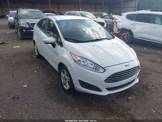 45927036 :رقم المزاد ، 3FADP4BJXKM119268 vin ، 2019 Ford Fiesta Se مزاد بيع