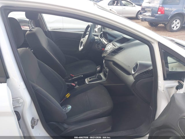 45927036 :رقم المزاد ، 3FADP4BJXKM119268 vin ، 2019 Ford Fiesta Se مزاد بيع