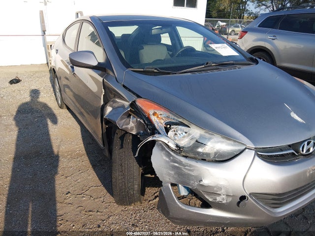 Продажа на аукционе авто 2013 Hyundai Elantra Gls, vin: KMHDH4AE6DU920334, номер лота: 45927037