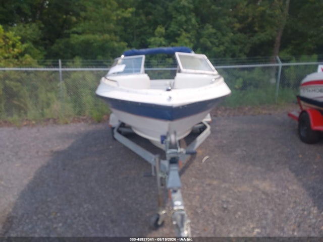Продажа на аукционе авто 2005 Bayliner 195 Classic Runabout, vin: USHJ02CLB505, номер лота: 45927041