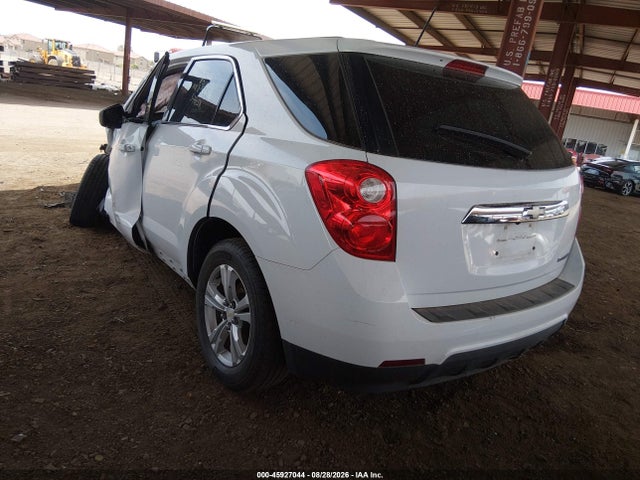 Продажа на аукционе авто 2015 Chevrolet Equinox Ls, vin: 2GNALAEK0F6376054, номер лота: 45927044