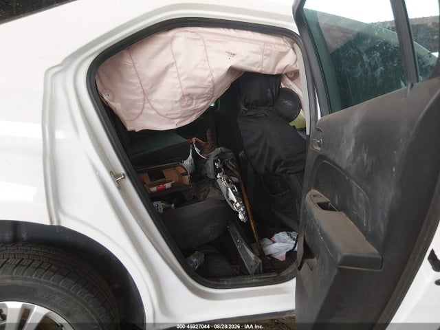 Продажа на аукционе авто 2015 Chevrolet Equinox Ls, vin: 2GNALAEK0F6376054, номер лота: 45927044