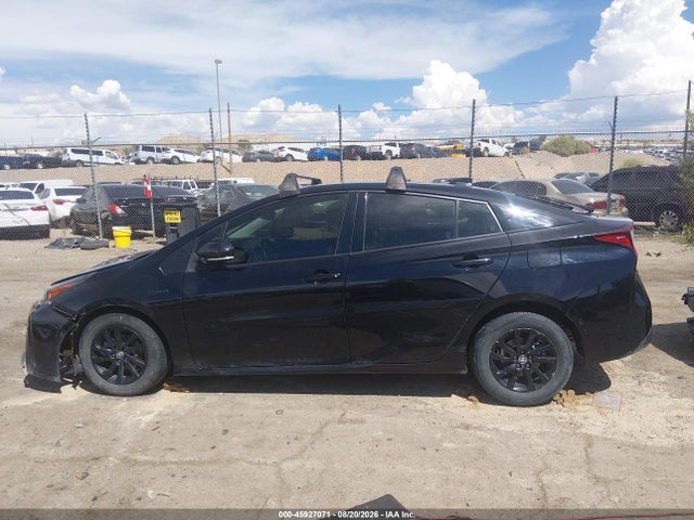 2022 Toyota Prius Nightshade Edition Awd-e მანქანა იყიდება აუქციონზე, vin: JTDL9MFU5N3036521, აუქციონის ნომერი: 45927071