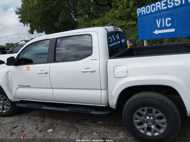 45927072 :رقم المزاد ، 3TMCZ5AN4HM105191 vin ، 2017 Toyota Tacoma Sr5 V6 مزاد بيع