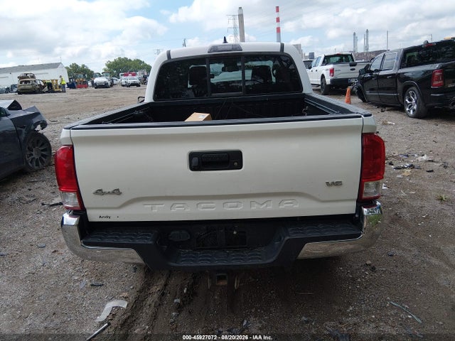 45927072 :رقم المزاد ، 3TMCZ5AN4HM105191 vin ، 2017 Toyota Tacoma Sr5 V6 مزاد بيع