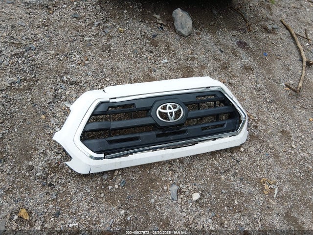 45927072 :رقم المزاد ، 3TMCZ5AN4HM105191 vin ، 2017 Toyota Tacoma Sr5 V6 مزاد بيع