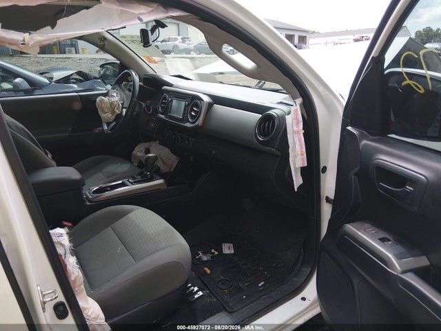 45927072 :رقم المزاد ، 3TMCZ5AN4HM105191 vin ، 2017 Toyota Tacoma Sr5 V6 مزاد بيع