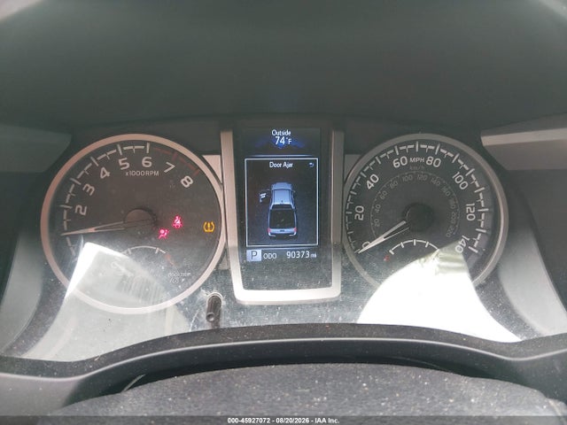 45927072 :رقم المزاد ، 3TMCZ5AN4HM105191 vin ، 2017 Toyota Tacoma Sr5 V6 مزاد بيع