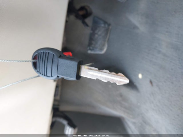 2010 Volkswagen Routan Se მანქანა იყიდება აუქციონზე, vin: 2V4RW3D16AR294592, აუქციონის ნომერი: 45927087