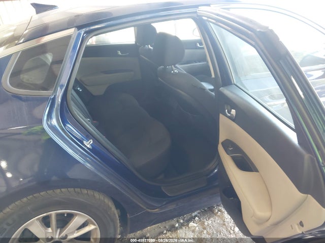 KIA Optima Lx 2017 5XXGT4L32HG162662 Image 8