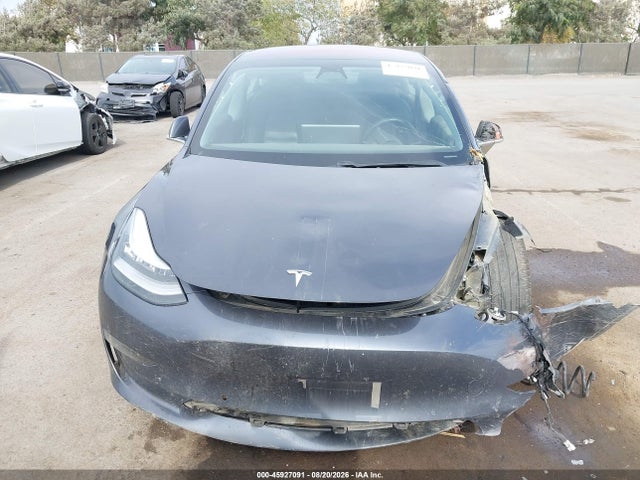 Tesla Model 3 Long Range/mid Range/standard Range/standard Range Plus 2019 5YJ3E1EA8KF324730 Image 11
