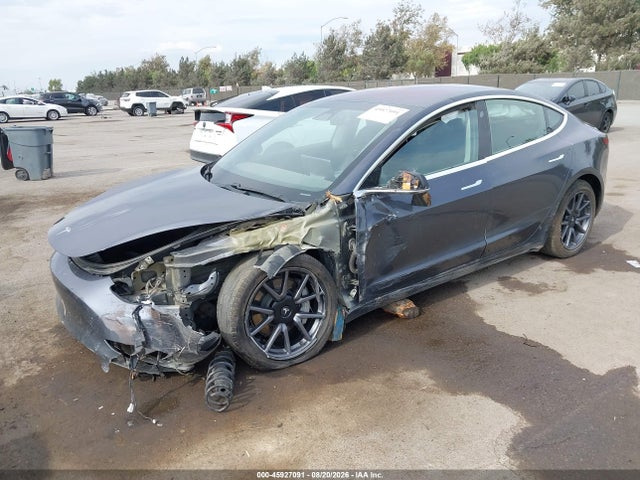 Tesla Model 3 Long Range/mid Range/standard Range/standard Range Plus 2019 5YJ3E1EA8KF324730 Image 2