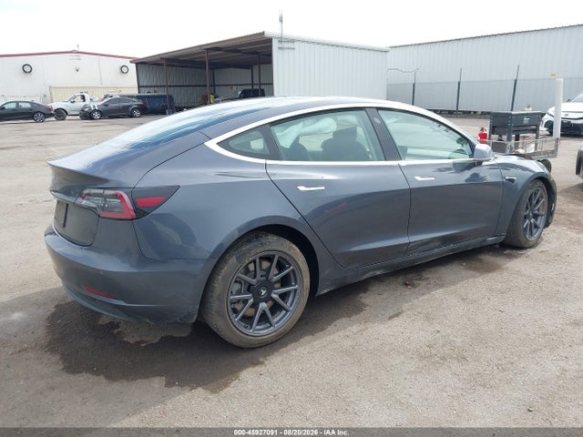 Tesla Model 3 Long Range/mid Range/standard Range/standard Range Plus 2019 5YJ3E1EA8KF324730 Image 4