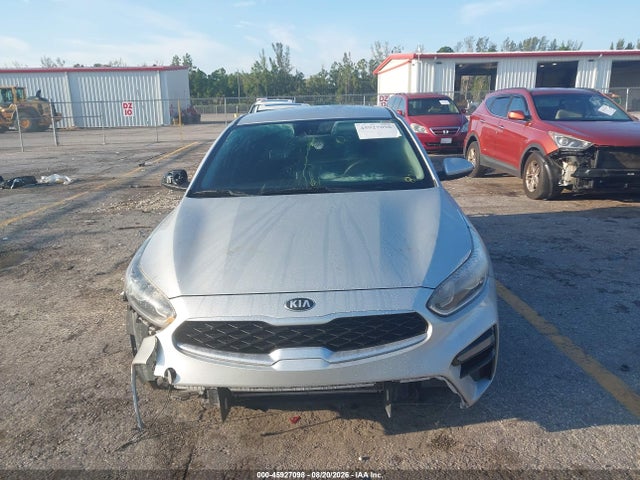 2020 Kia Forte Lxs მანქანა იყიდება აუქციონზე, vin: 3KPF24AD2LE148210, აუქციონის ნომერი: 45927098