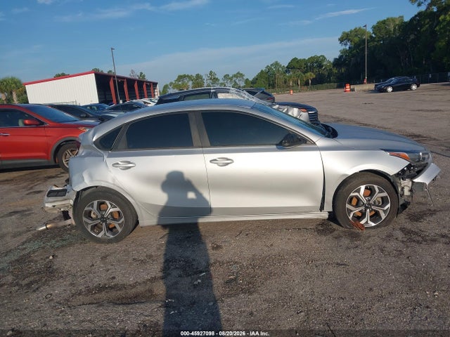 2020 Kia Forte Lxs მანქანა იყიდება აუქციონზე, vin: 3KPF24AD2LE148210, აუქციონის ნომერი: 45927098
