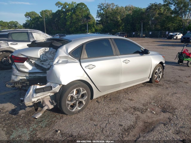 2020 Kia Forte Lxs მანქანა იყიდება აუქციონზე, vin: 3KPF24AD2LE148210, აუქციონის ნომერი: 45927098