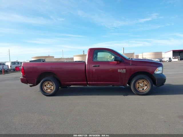 3C6JR7DG3LG223537 RAM 1500 Classic Tradesman 4x4 8&#039; Box
