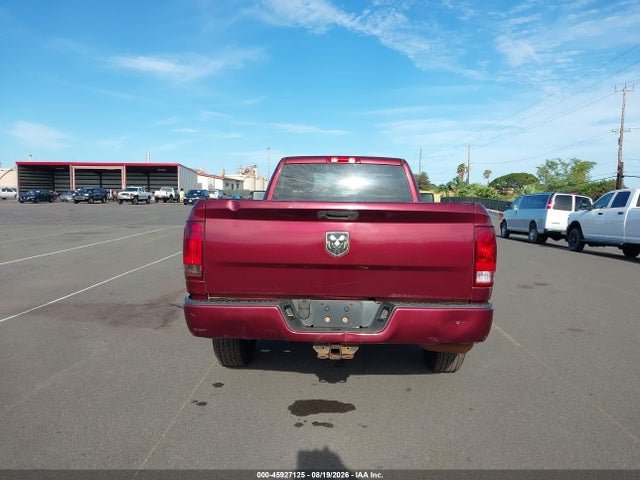 3C6JR7DG3LG223537 RAM 1500 Classic Tradesman 4x4 8&#039; Box