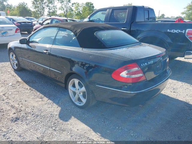 Продаж на аукціоні авто 2005 Mercedes-benz Clk 320, vin: WDBTK65G15T047803, номер лоту: 45927145