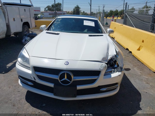 Продаж на аукціоні авто 2015 Mercedes-benz Slk 250, vin: WDDPK4HA2FF104188, номер лоту: 45927151