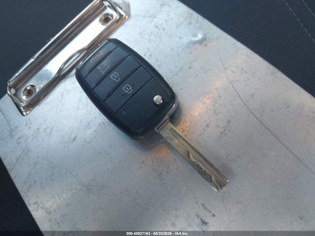 5XYPG4A37GG168989 KIA Sorento 2.4l Lx
