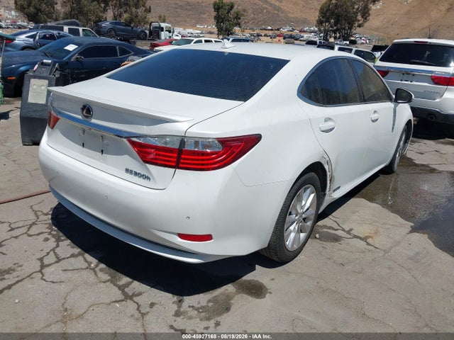 2013 Lexus Es 300h მანქანა იყიდება აუქციონზე, vin: JTHBW1GG9D2004606, აუქციონის ნომერი: 45927168