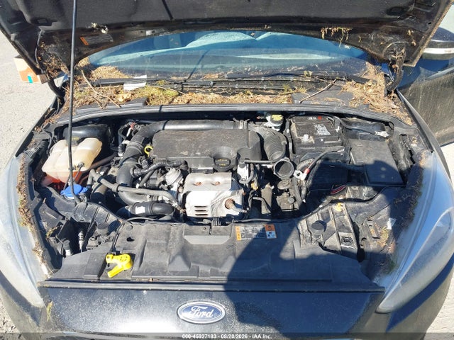 1FADP3KE1GL315718 Ford FOCUS SE