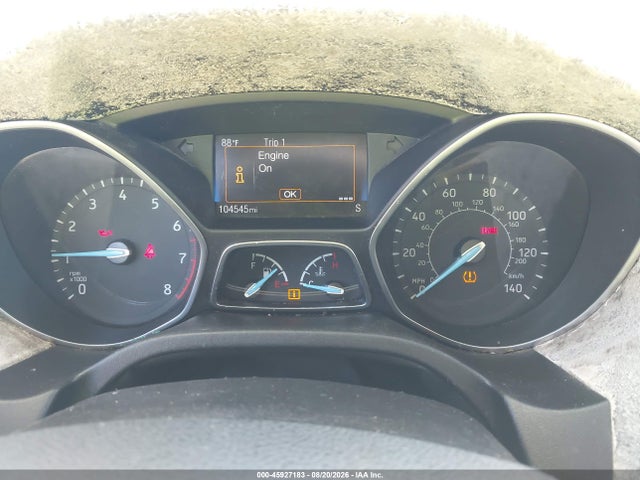 1FADP3KE1GL315718 Ford FOCUS SE