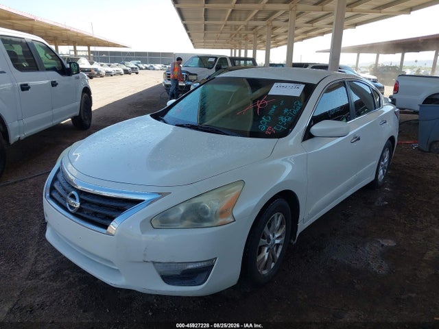 Nissan Altima 2.5 S 2015 1N4AL3AP6FC159868 Image 2