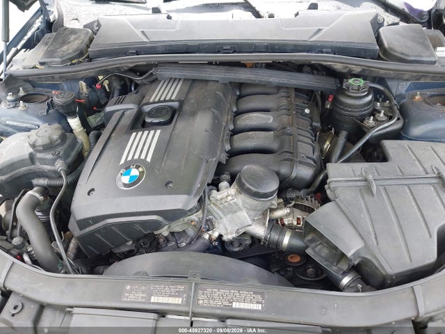 2010 Bmw 328i მანქანა იყიდება აუქციონზე, vin: WBAWR3C51AP463036, აუქციონის ნომერი: 45927320