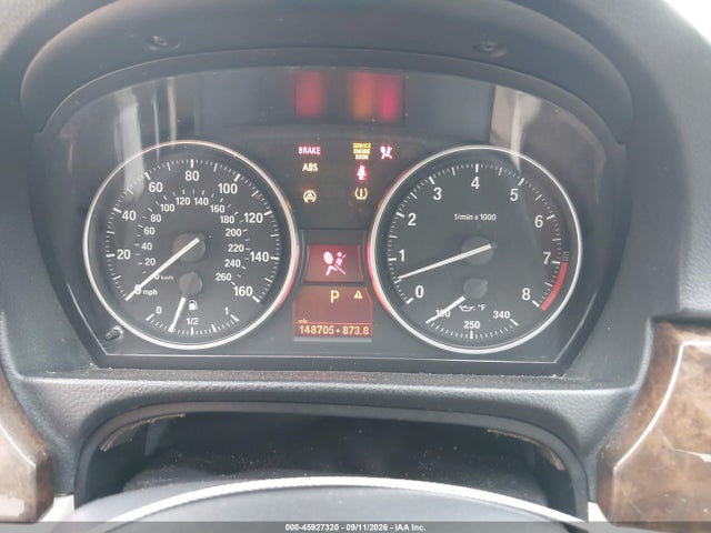 2010 Bmw 328i მანქანა იყიდება აუქციონზე, vin: WBAWR3C51AP463036, აუქციონის ნომერი: 45927320