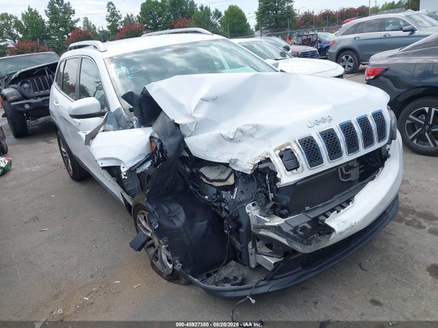 Auction sale of the 2019 Jeep Cherokee Latitude Plus Fwd, vin: 1C4PJLLB8KD383689, lot number: 45927380