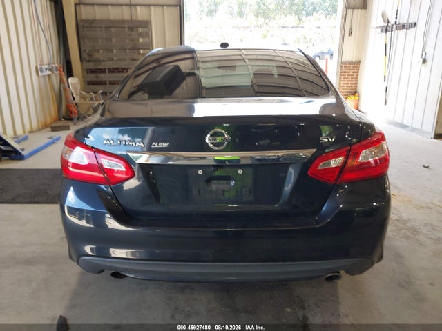 45927480 :رقم المزاد ، 1N4AL3AP5HC114701 vin ، 2017 Nissan Altima 2.5/2.5 S/2.5 Sl/2.5 Sr/2.5 Sv مزاد بيع