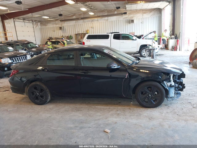 45927528 :رقم المزاد ، 5NPLM4AG9MH023483 vin ، 2021 Hyundai Elantra Sel مزاد بيع