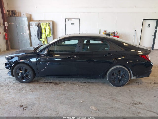 45927528 :رقم المزاد ، 5NPLM4AG9MH023483 vin ، 2021 Hyundai Elantra Sel مزاد بيع