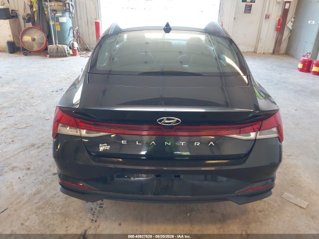 45927528 :رقم المزاد ، 5NPLM4AG9MH023483 vin ، 2021 Hyundai Elantra Sel مزاد بيع