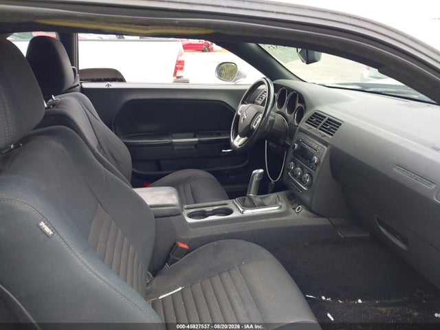 45927537 :رقم المزاد ، 2C3CDYBT0EH260669 vin ، 2014 Dodge Challenger R/t مزاد بيع