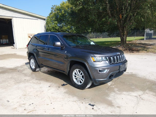 2018 Jeep Grand Cherokee Laredo E 4x4 მანქანა იყიდება აუქციონზე, vin: 1C4RJFAG0JC420098, აუქციონის ნომერი: 45927553