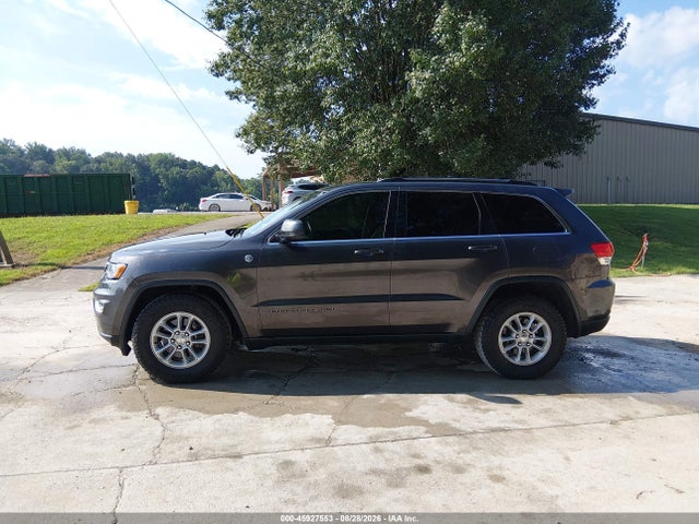 2018 Jeep Grand Cherokee Laredo E 4x4 მანქანა იყიდება აუქციონზე, vin: 1C4RJFAG0JC420098, აუქციონის ნომერი: 45927553