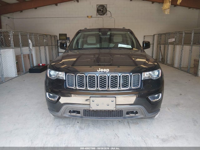 2018 Jeep Grand Cherokee Laredo E 4x4 მანქანა იყიდება აუქციონზე, vin: 1C4RJFAG9JC420097, აუქციონის ნომერი: 45927569